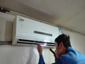 卡若格力空调电话是多少