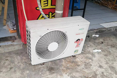 卡若空调突然不制冷只吹自然风怎么办？